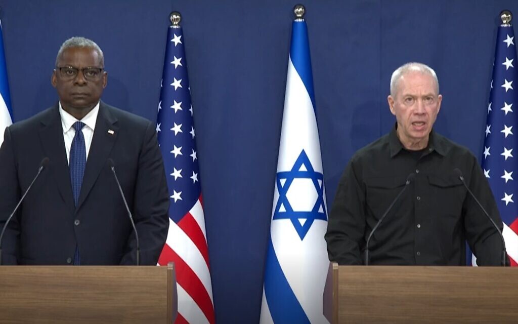 US Pentagon chief Lloyd Austin and Defense Minister Yoav Gallant at a press conference on October 13, 2023. (screen capture)