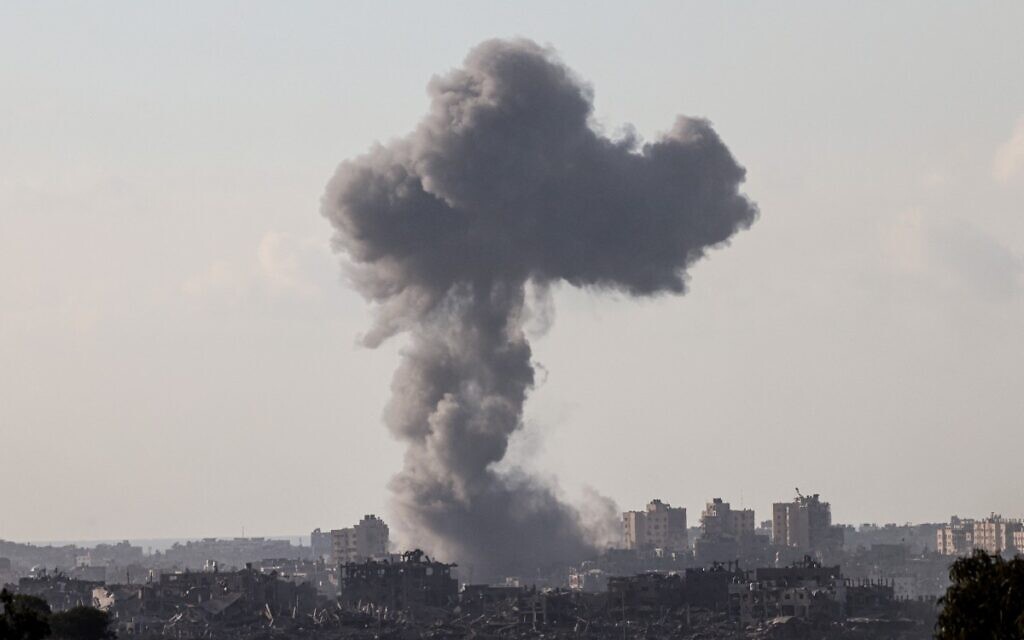 Smoke billows during a presumed Israeli bombing in the Gaza Strip on November 16, 2023. (Jack Guez/AFP)