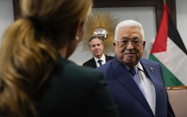 Palestinian President Mahmoud Abbas with US Secretary of State Antony Blinken in Amman, Jordan, Oct. 17, 2023. (AP Photo/Jacquelyn Martin, Pool)