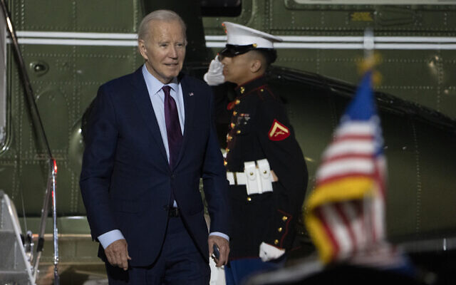 President Joe Biden arrives at the Delaware Air National Guard Base in New Castle, Delaware, November 17, 2023. (AP/Manuel Balce Ceneta)
