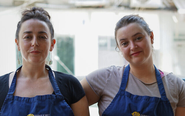 Sisters Aliya Fastman (left) and Shaendl Davis of Citrus & Salt, Tel Aviv cooking workshop that partnered with World Central Kitchen to feed those in need during the 2023 Israel-Hamas War (Courtesy)