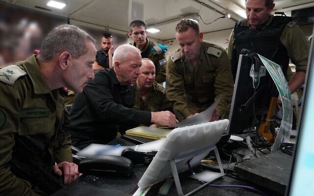 Defense Minister Yoav Gallant is seen at the 36th Division's command center in southern Israel, November 16, 2023. (Ariel Hermoni/Defense Ministry)