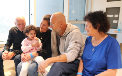 File - Avigail Idan is reunited with her aunt Liron, uncle Zuli and grandparents Shlomit and Eitan at the Schneider children's hospital on November 27, 2023. (Schneider Medical Center)