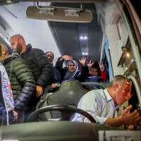 Freed Palestinian prisoners arrive in the West Bank city of Ramallah after being released under the terms of the Israel-Hamas hostage deal, on November 28, 2023. (Flash90)