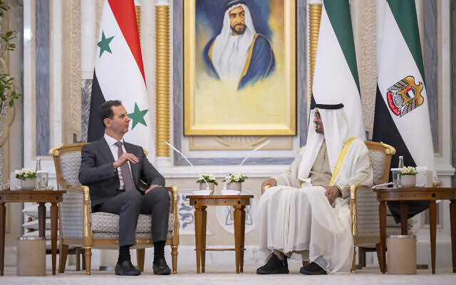 Emirati President Sheikh Mohamed bin Zayed al-Nahyan (R) meeting his Syrian counterpart Bashar al-Assad in Abu Dhabi, March 19, 2023. (Rashed Al-Mansoori/UAE Presidential Court/AFP)