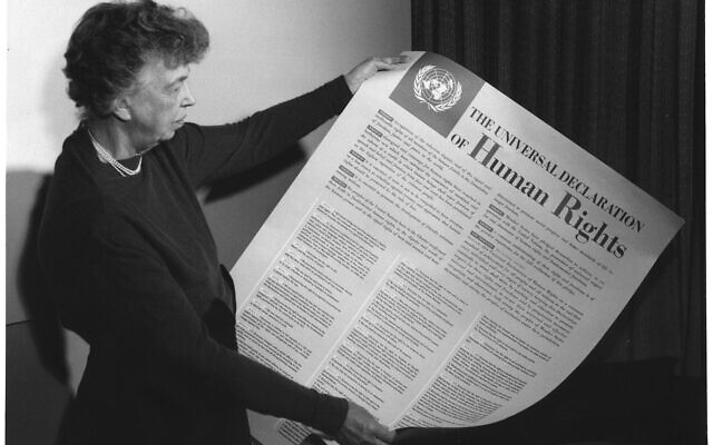 Eleanor Roosevelt reads the Universal Declaration of Human Rights in 1949  (FDR Presidential Library & Museum, CC BY 2.0, Wikipedia)