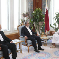 Emir Tamim bin Hamad al-Thani (L), ruler of Qatar since 2013, in a meeting with Hamas leaders Ismail Haniyeh (R) and Khaled Mashal in Doha, October 17, 2016 (Qatar government handout)