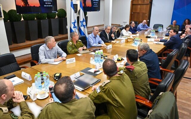 The war cabinet meets at the IDF's Kirya military headquarters in Tel Aviv on January 18, 2024. (Kobi Gideon/GPO)
