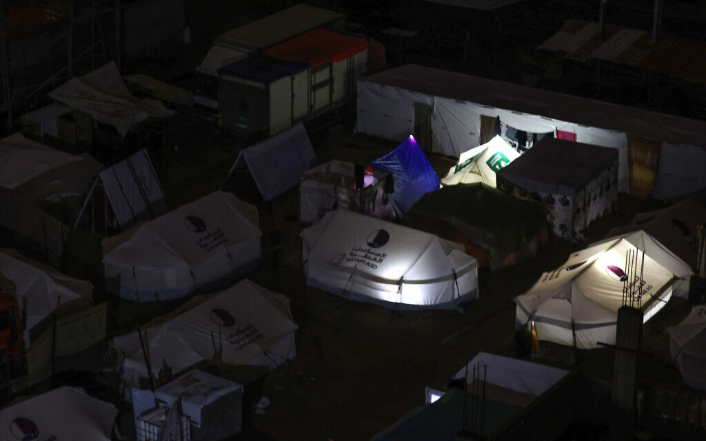 Displaced Palestinians in tents in Rafah in the southern Gaza Strip on February 2, 2024 (Said KHATIB / AFP)