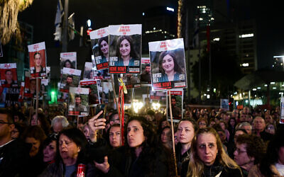 Protesters demonstrate for the release of hostages held by Hamas terrorists in Gaza at Hostages Square in Tel Aviv, February 24, 2024. (Avshalom Sassoni/Flash90)