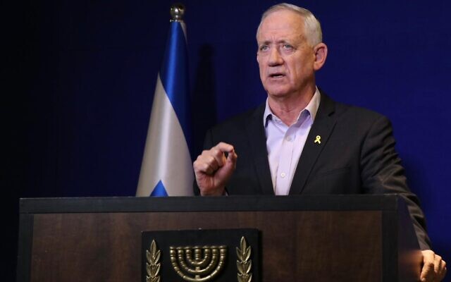 Minister Benny Gantz at a press conference at IDF headquarters in Tel Aviv, February 21, 2024. (Contact Productions)