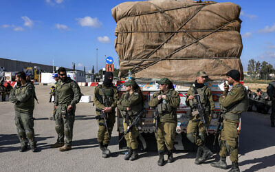 ISRAEL-PALESTINIAN-EGYPT-CONFLICT-BORDER-AID-PROTEST