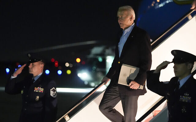 US President Joe Biden arrives at Andrews Air Force Base, Md., after a trip to Texas to visit the border, Thursday, Feb. 29, 2024. (AP Photo/Evan Vucci)