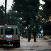 Security forces near the scene of a shooting attack at Oz veGaon Nature Reserve, in Gush Etzion, March 19, 2024. (Chaim Goldberg/Flash90)