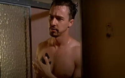 Edward Norton as Derek Vineyard, a neo-Nazi ex-con based on Frank Meeink, in the 1998 crime drama 'American History X.' (Screen capture: Youtube/New Line Cinema, used in accordance with Clause 27a of the Copyright Law)