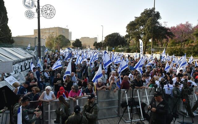 Protesters gather on Jerusalem's Zussman Street ahead of a demonstration against the government, March 31, 2024. (Amos Gil/Israel Pro-Democracy Protest Movement)