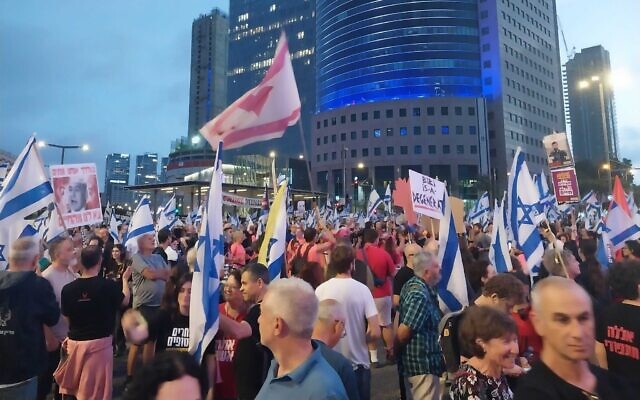 Protesters gather in Tel Aviv to call for the ouster of the government and the release of hostages held by Hamas, April 27, 2024. (Iddo Schejter/Times of Israel)