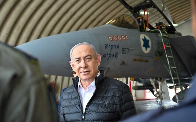 Prime Minister Benjamin Netanyahu visits an Air Force F-15 base on April 11, 2024. (Kobi Gideon/GPO)