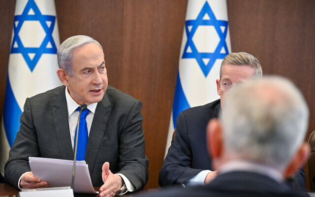 Prime Minister Benjamin Netanyahu addresses the weekly cabinet meeting, April 7, 2024. (Kobi Gideon/GPO)