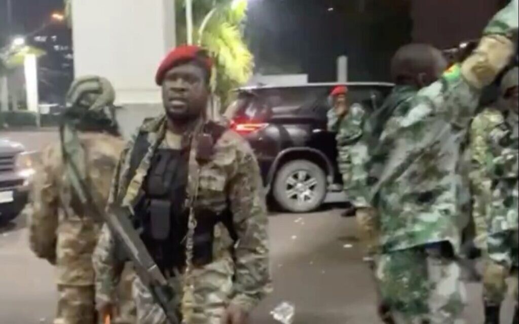Congolese army says it foiled coup during capital shootout; three dead