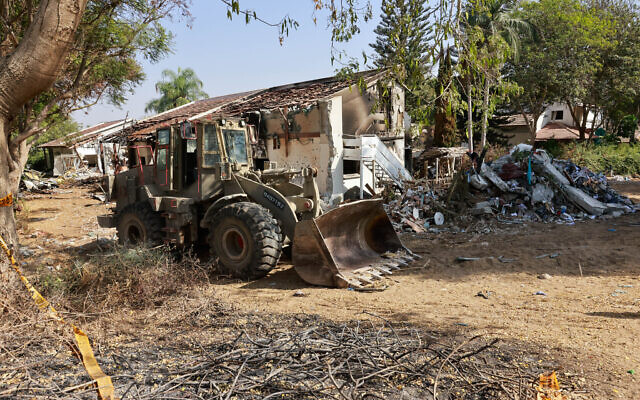 The destruction caused by Hamas terrorists when they infiltrated Kibbutz Be'eri, near the Israeli-Gaza border, southern Israel. October 25, 2023. (Yossi Zamir/Flash90)