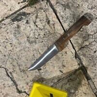 A police handout photo shows a knife used by an assailant who attempted to carry out a stabbing attack on Border Police officers near Jerusalem's Old City, May 16, 2024. (Israel Police)