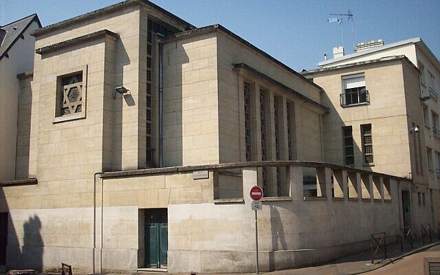 File: The Rouen Synagogue, France (CC BY-SA Giogo/Wikimedia Commons)