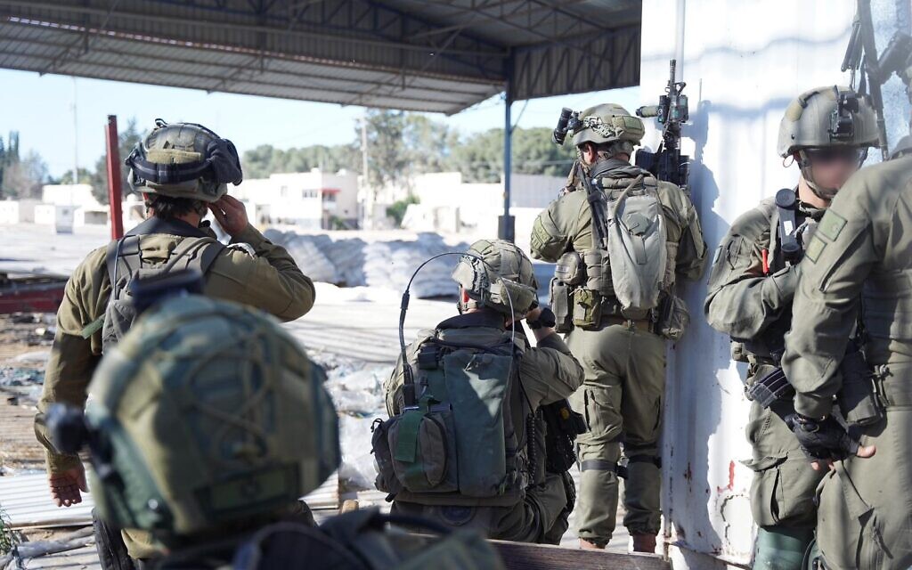 IDF: 150,000 Palestinians have left Rafah; raid uncovers 10 tunnel shafts