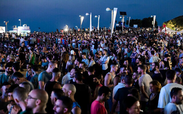 Tens of thousands take part in the Tel Aviv pride rally, on June 6, 2024. (Avshalom Sassoni/Flash90)