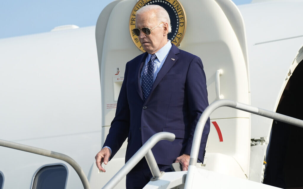 US President Joe Biden arrives at Philadelphia International Airport, in Philadelphia, August 16, 2024. (AP Photo/Manuel Balce Ceneta) US President Joe Biden arrives at Philadelphia International Airport, in Philadelphia, August 16, 2024. (AP Photo/Manuel Balce Ceneta)